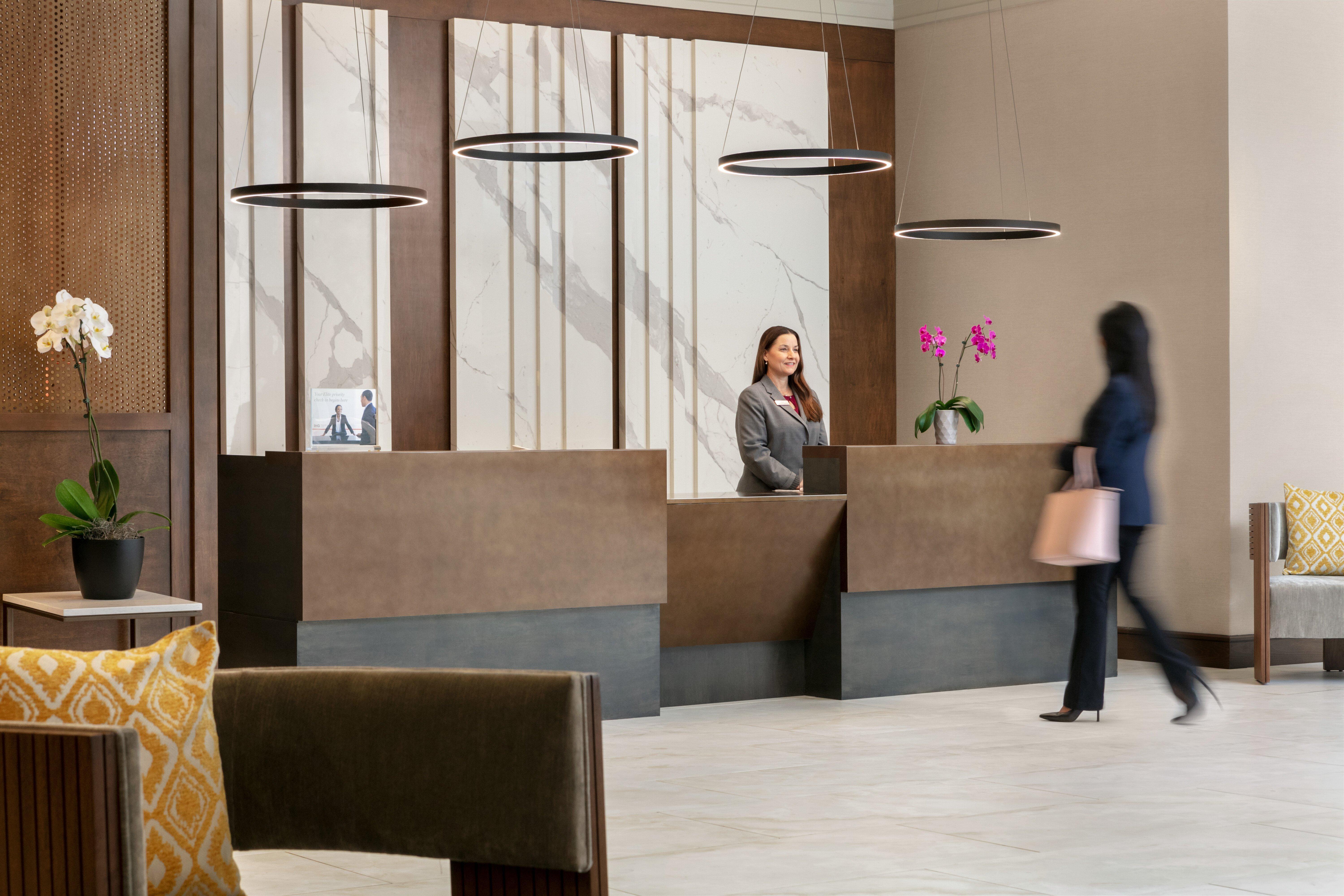 Crowne Plaza Philadelphia King Of Prussia Hotel Bagian luar foto